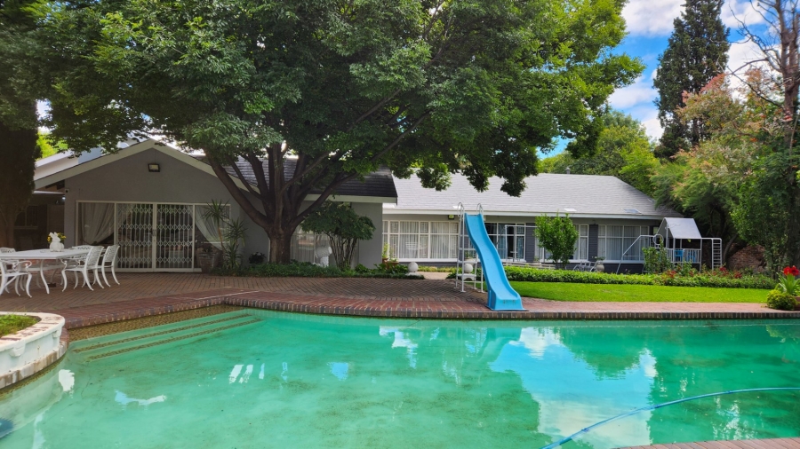 4 Bedroom Property for Sale in Wilgenhof Free State